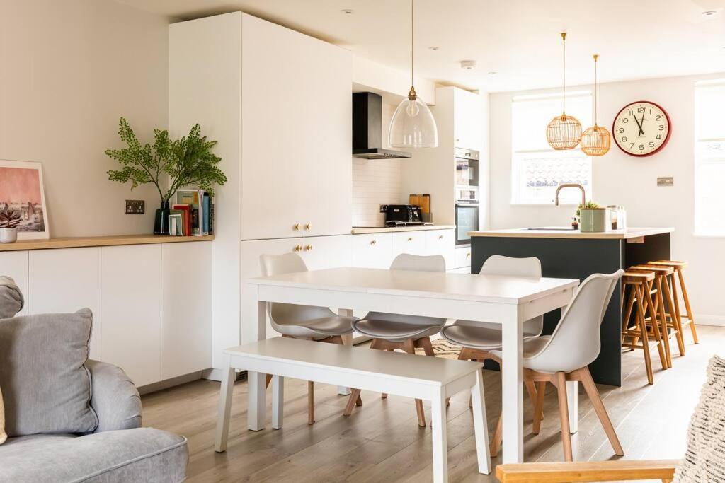 Premium Central House W Parking - Walk Everywhere 巴斯 外观 照片
